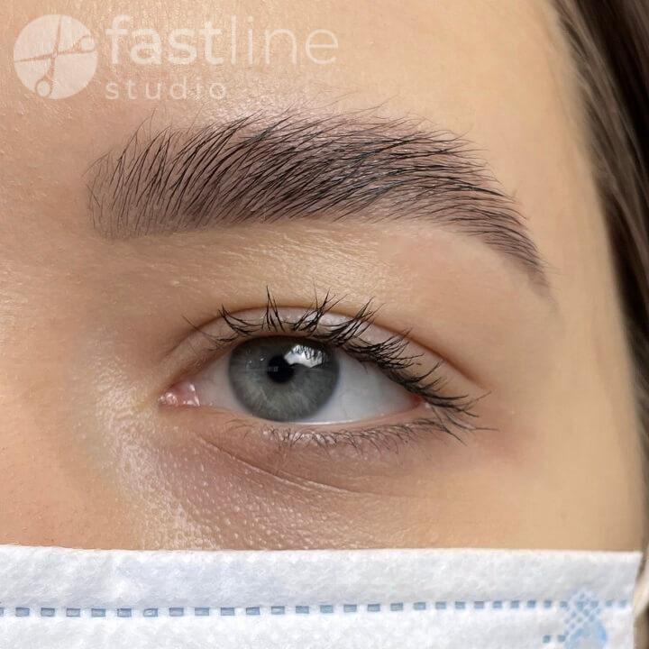 Coloración de cejas y pestañas