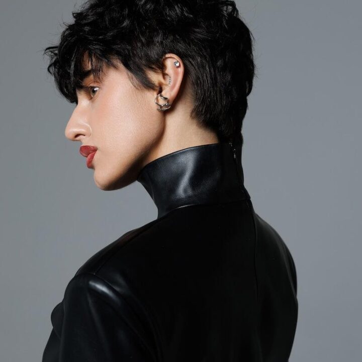 Women's haircut, styling, colouring
