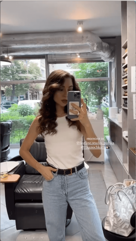 Bloger4 Bloggers in Fast Line Studio